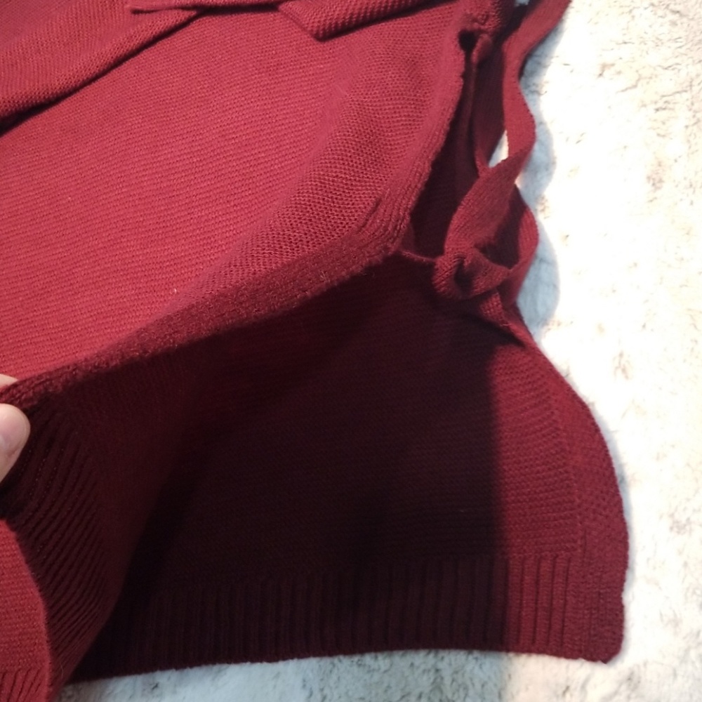 Romeo & Me NWOT Dark Maroon Oversize Poncho w Hood - Picture 6 of 6